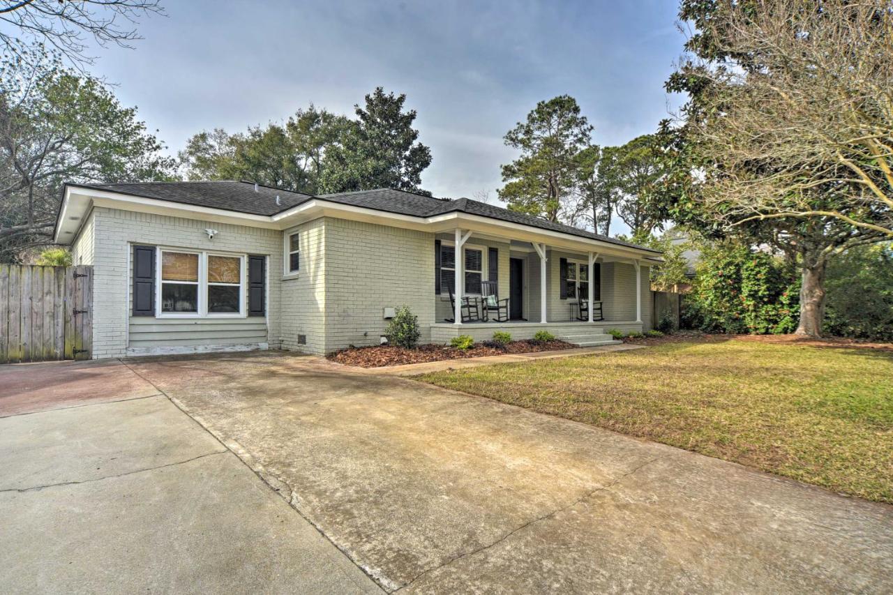 Charming House With Patio, 3 Half Mi To Beach! Charleston Eksteriør billede